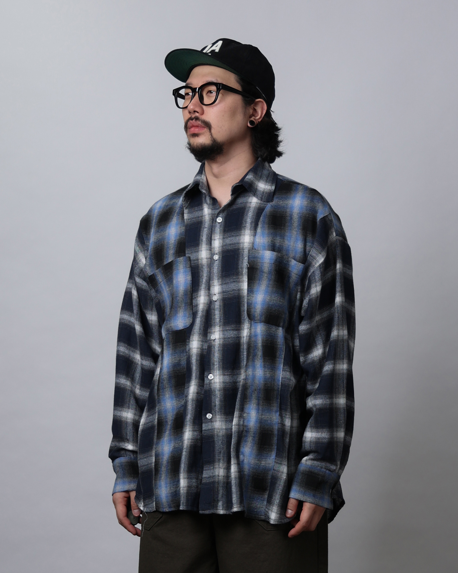 By.ATTN Cross Color Patch Work Shirts (Blue)